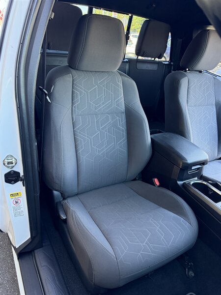 2016 Toyota Tacoma TRD Sport - Photo 52