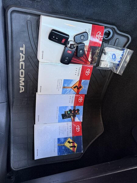2016 Toyota Tacoma TRD Sport - Photo 57