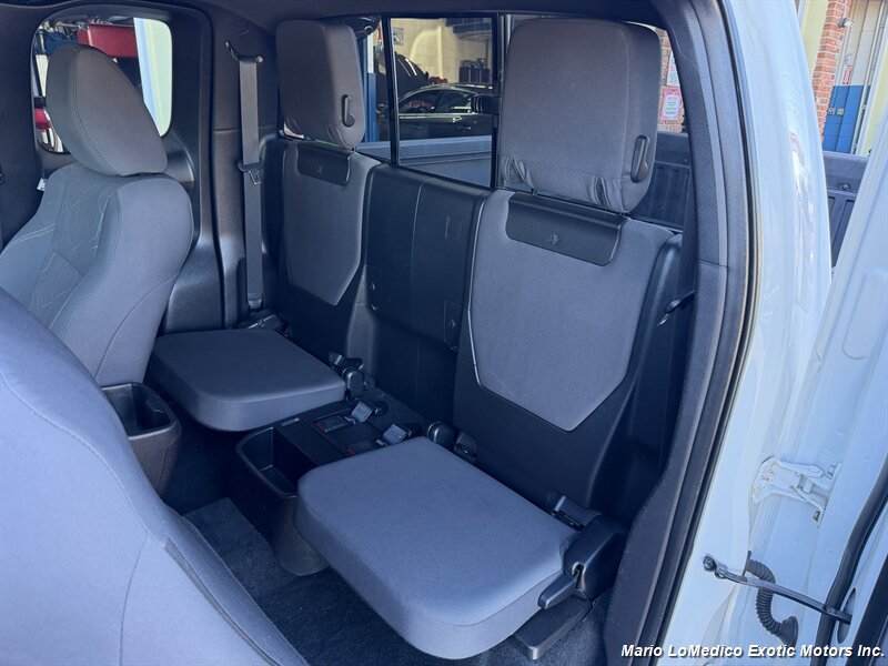 2016 Toyota Tacoma TRD Sport - Photo 43