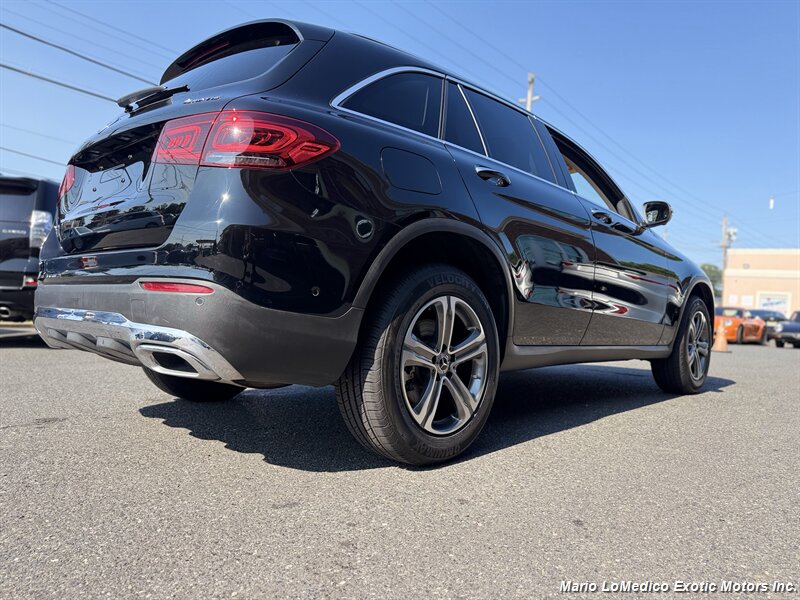 2022 Mercedes-Benz GLC GLC300 - Photo 11