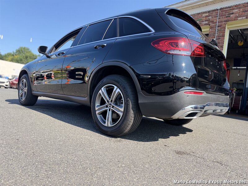 2022 Mercedes-Benz GLC GLC300 - Photo 10
