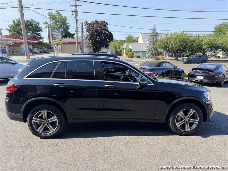 2022 Mercedes-Benz GLC GLC300 - Photo 14