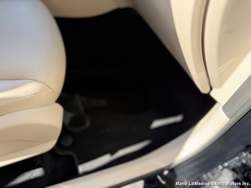 2022 Mercedes-Benz GLC GLC300 - Photo 58